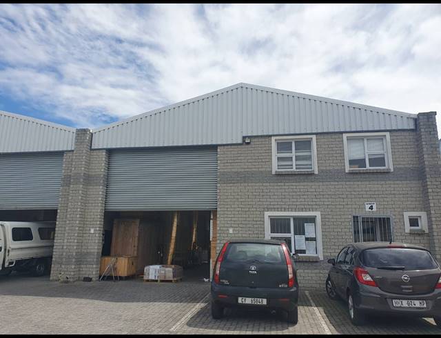 1,032M² FACTORY SOLD IN SAXENBURG PARK 2